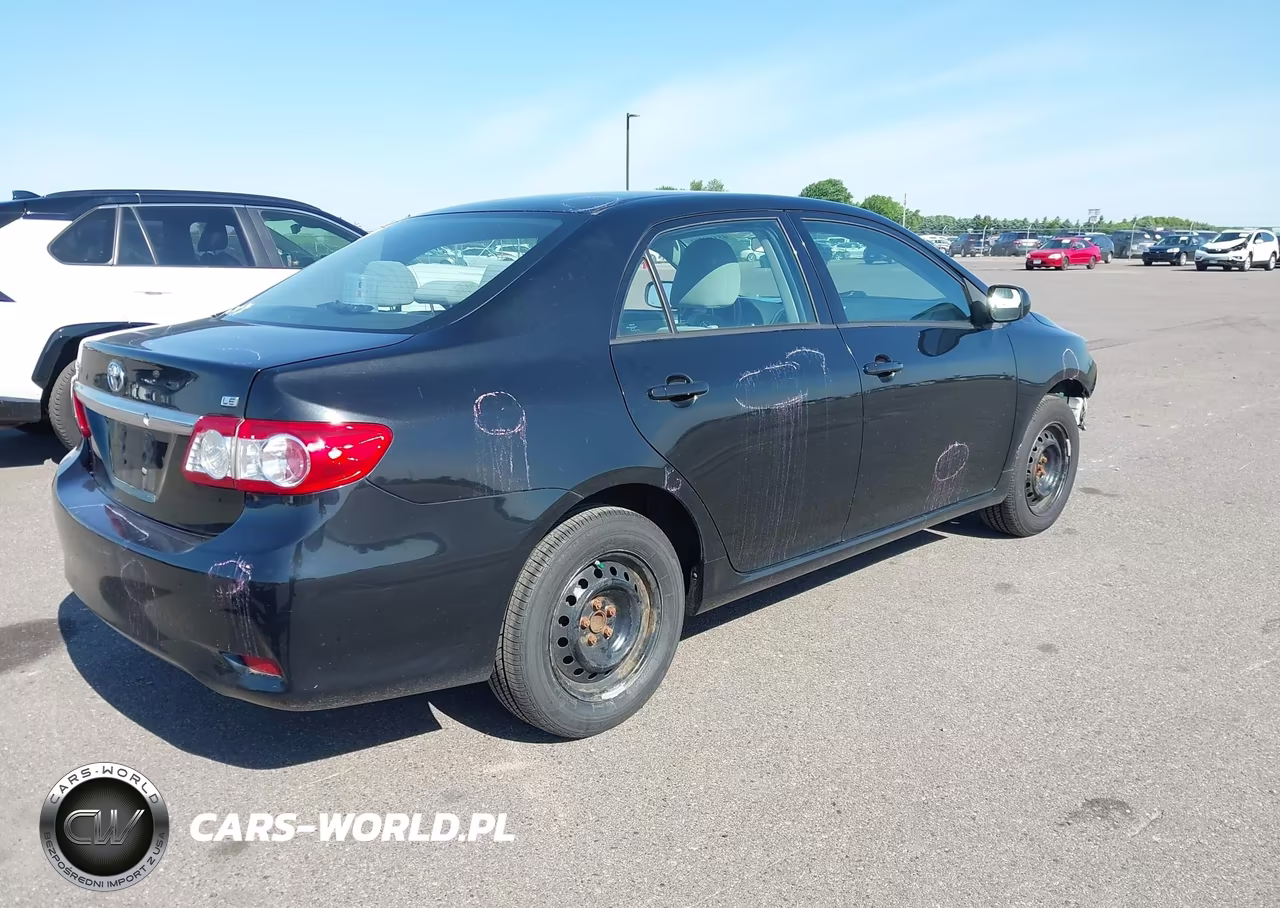 2011 Toyota Corolla Le VIN:2T1BU4EE2BC561883 - 4