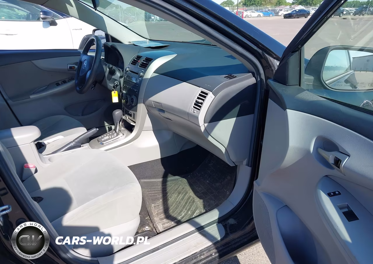 2011 Toyota Corolla Le VIN:2T1BU4EE2BC561883 - 5