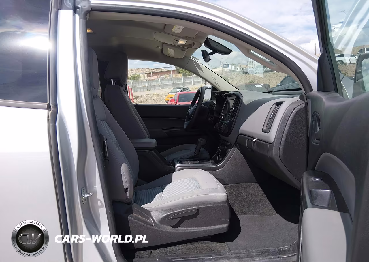 2018 Chevrolet Colorado Wt VIN:1GCHSBEAXJ1255101 - 5