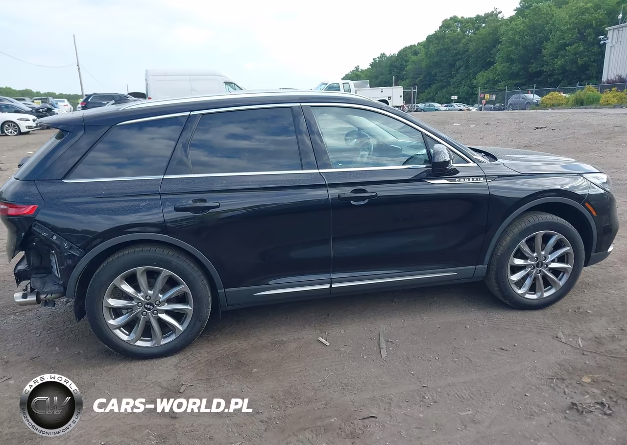 2022 Lincoln Corsair Standard VIN:5LMCJ1D93NUL01704 - 14