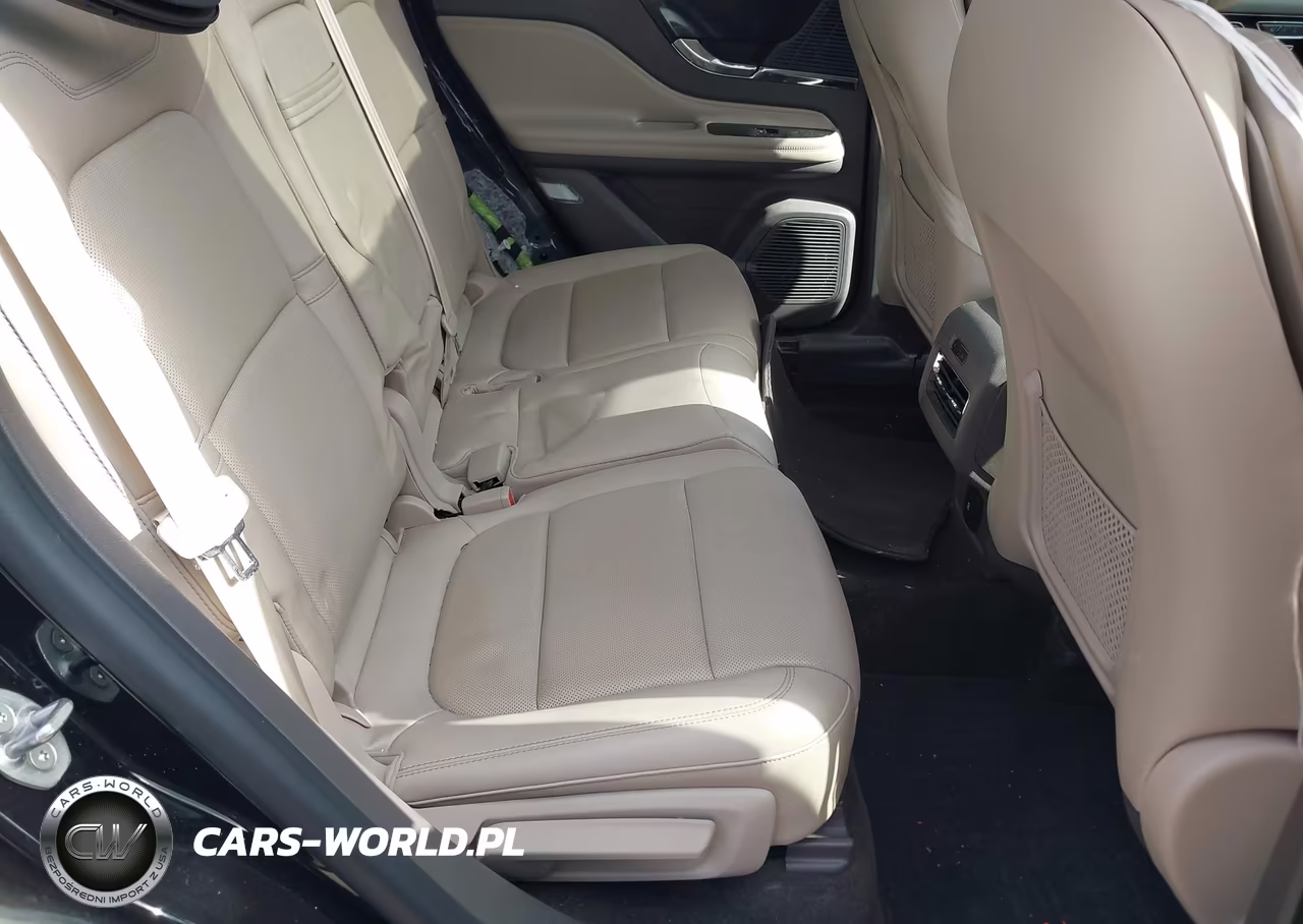 2022 Lincoln Corsair Standard VIN:5LMCJ1D93NUL01704 - 8