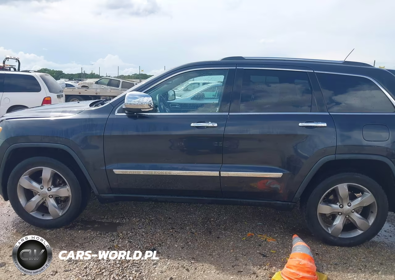 2013 Jeep Grand Cherokee Limited VIN:1C4RJEBG9DC588366 - 14