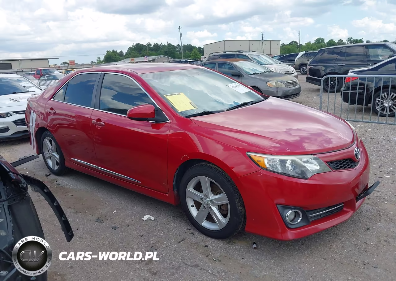 2014 Toyota Camry Se VIN:4T1BF1FK1EU774971 - 14