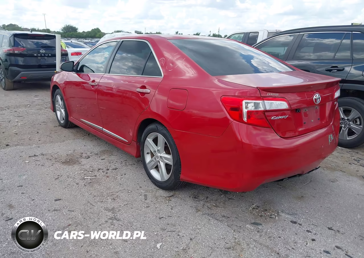2014 Toyota Camry Se VIN:4T1BF1FK1EU774971 - 3
