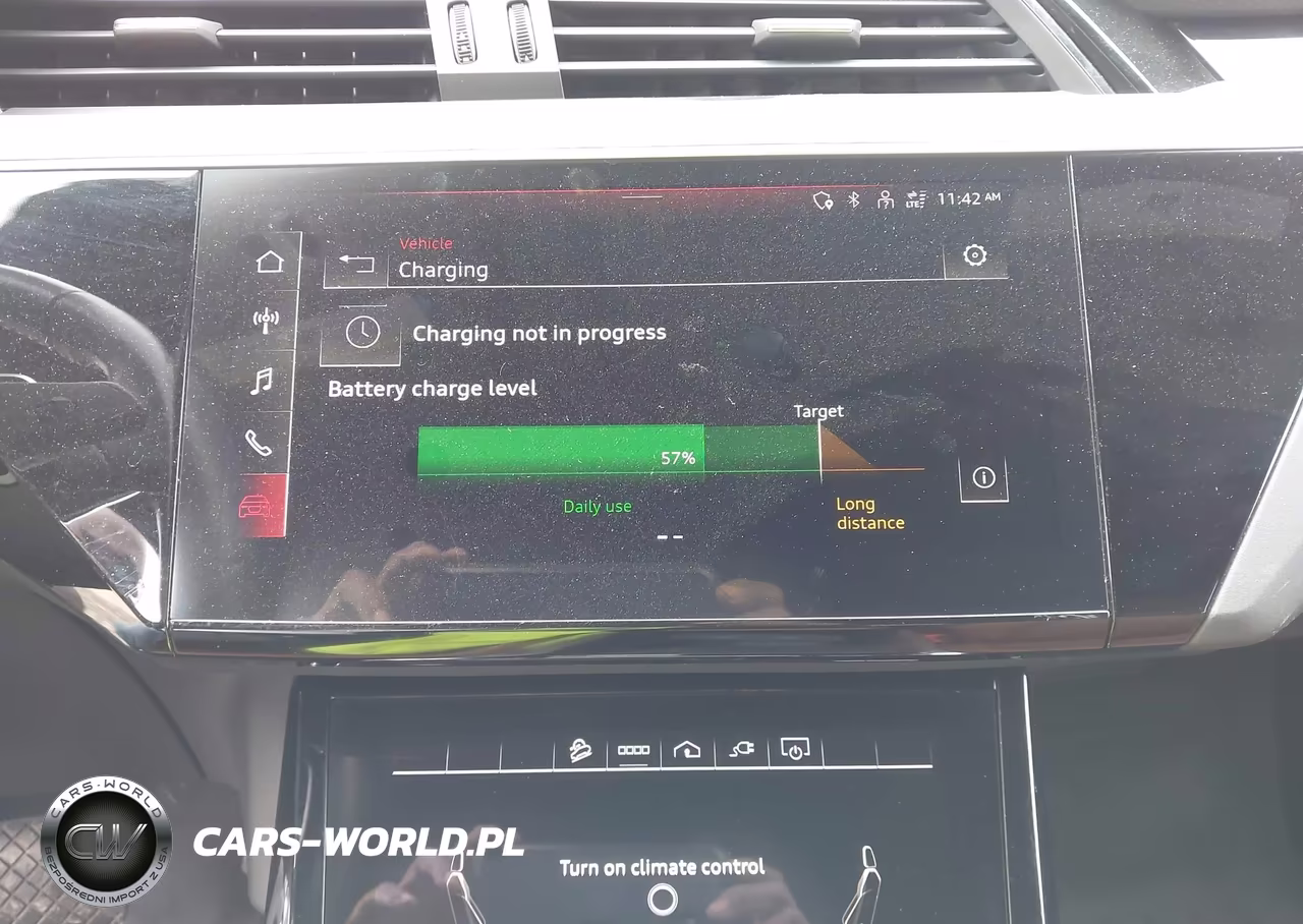 2022 Audi E-Tron Premium Quattro VIN:WA1AABGE9NB009784 - 18