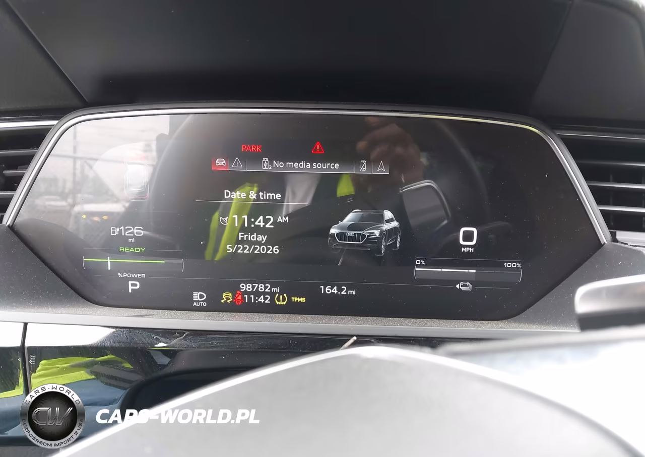 2022 Audi E-Tron Premium Quattro VIN:WA1AABGE9NB009784 - 7