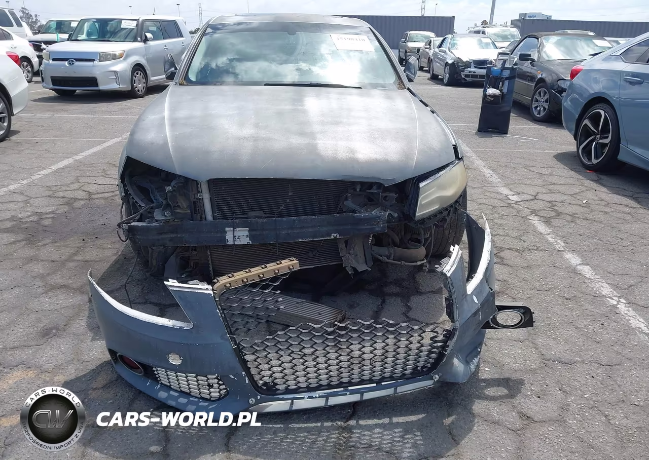 2010 Audi A4 2.0T Premium VIN:WAUFFAFL1AN021215 - 6