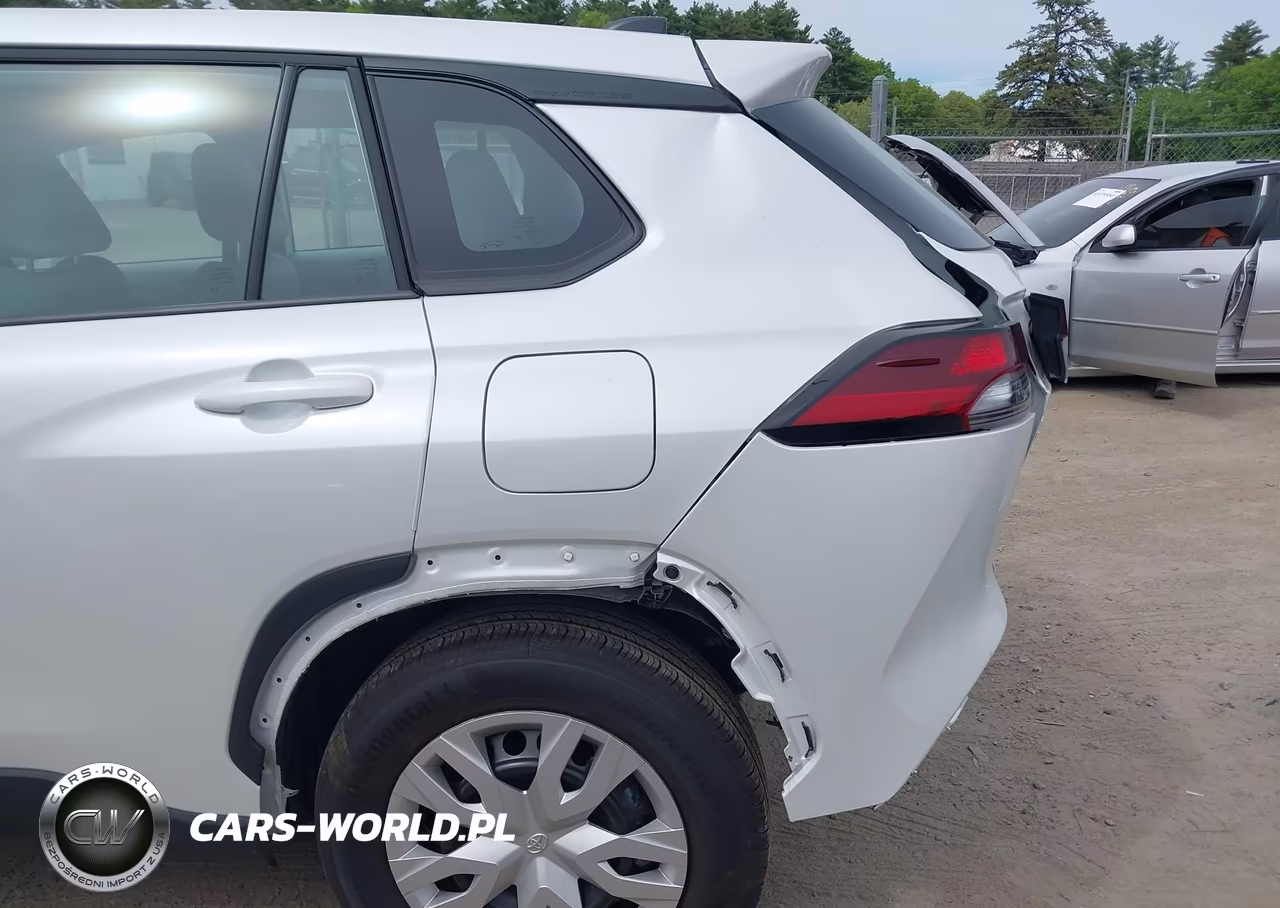 2026 Toyota Corolla Cross L VIN:7MUAAABG8TV152617 - 20