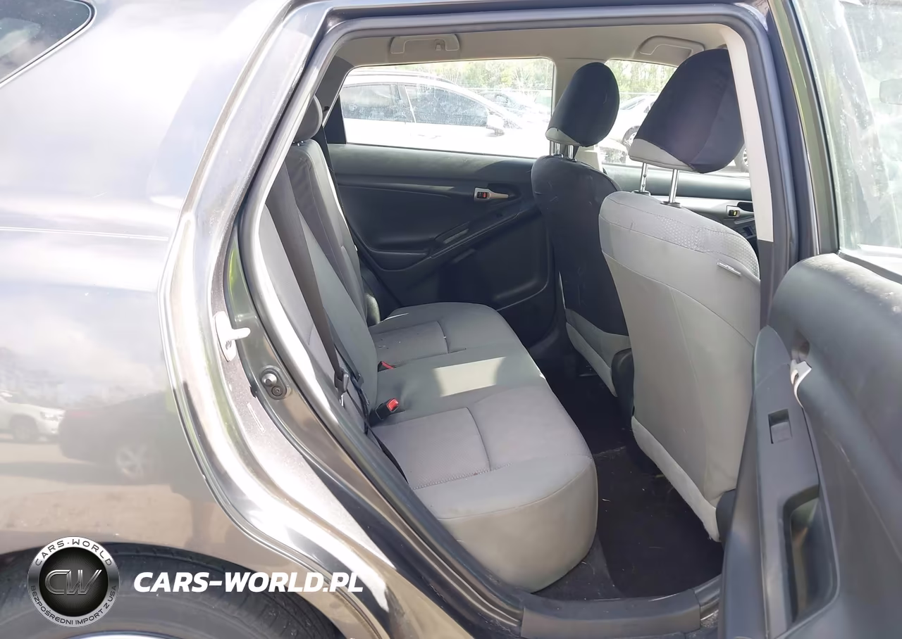 2010 Toyota Matrix VIN:2T1KU4EE7AC415753 - 8