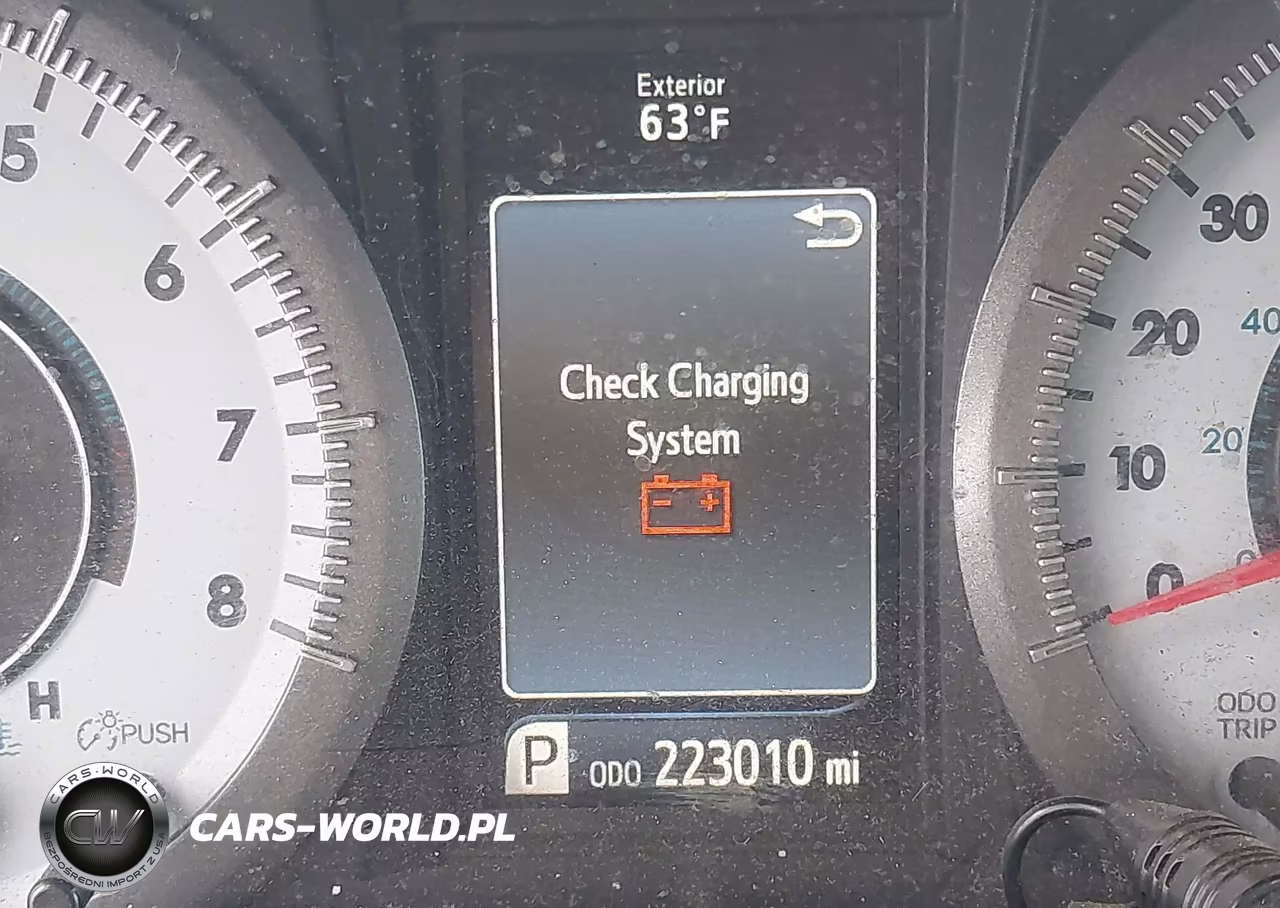 2018 Toyota Sienna Se 8 Passenger VIN:5TDXZ3DC8JS903568 - 15