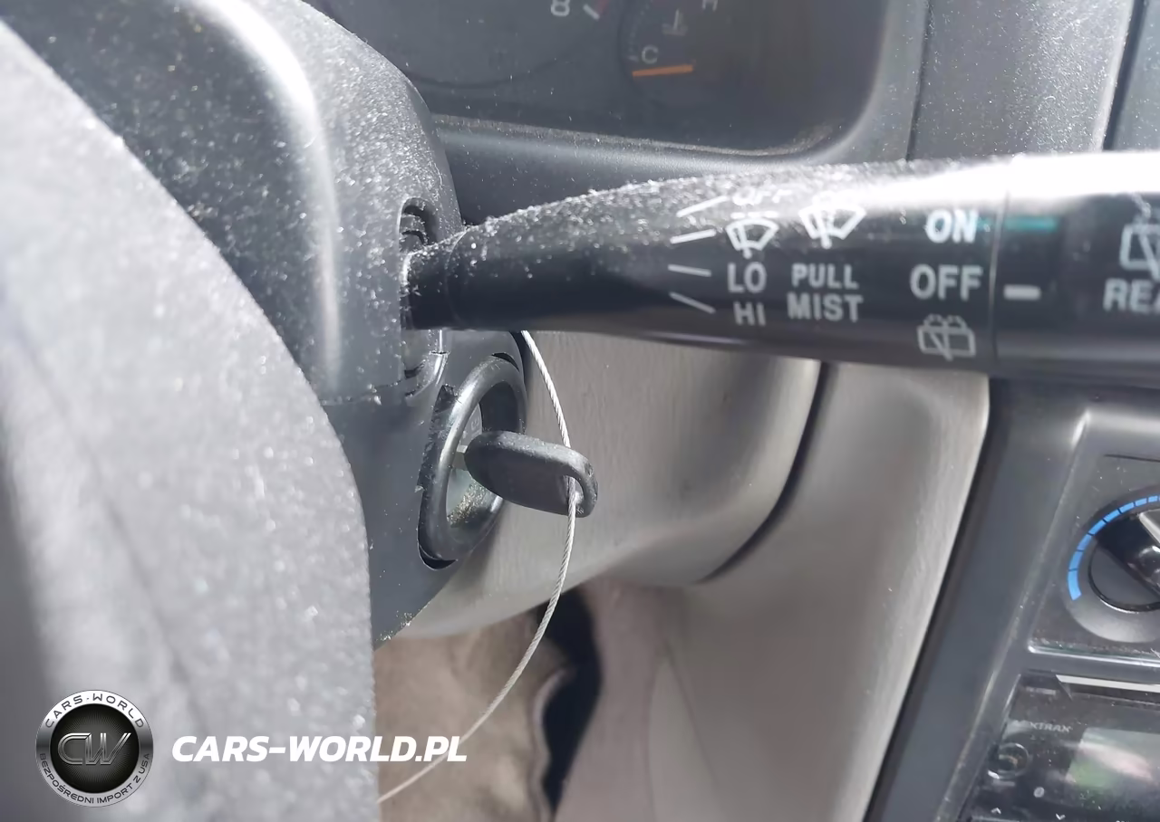 1999 Subaru Forester L VIN:JF1SF6354XH748575 - 11