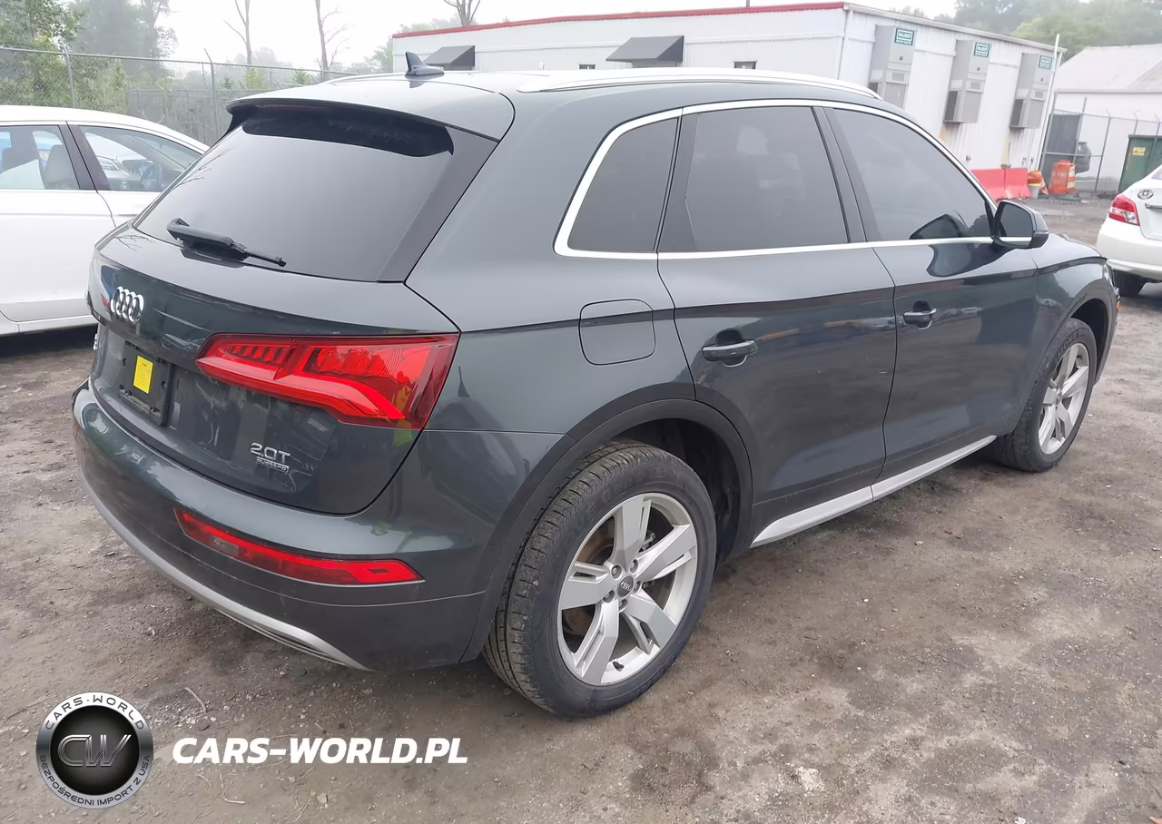 2018 Audi Q5 2.0T Premium-2.0T Tech Premium VIN:WA1BNAFY0J2223507 - 4