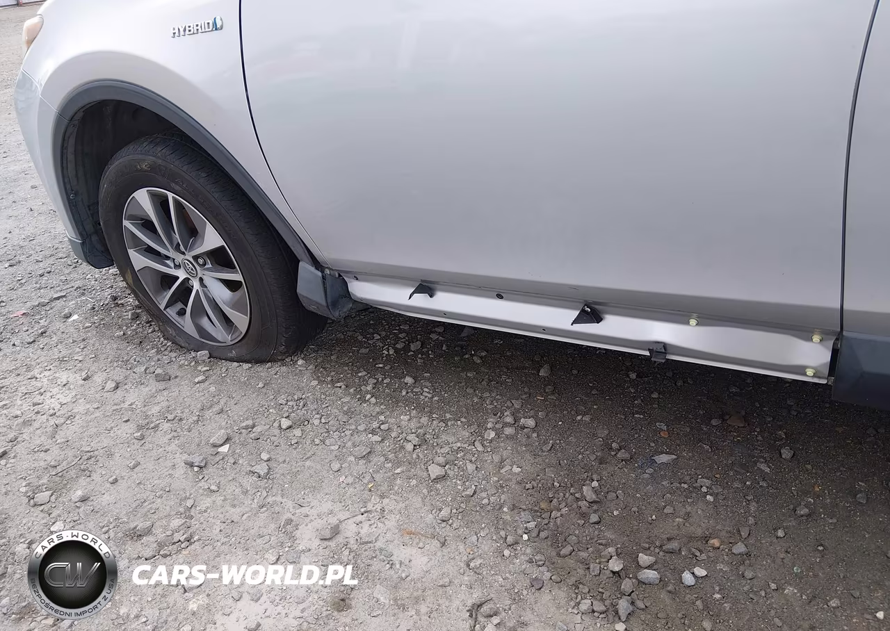 2016 Toyota Rav4 Hybrid Xle VIN:JTMRJREV9GD020151 - 18