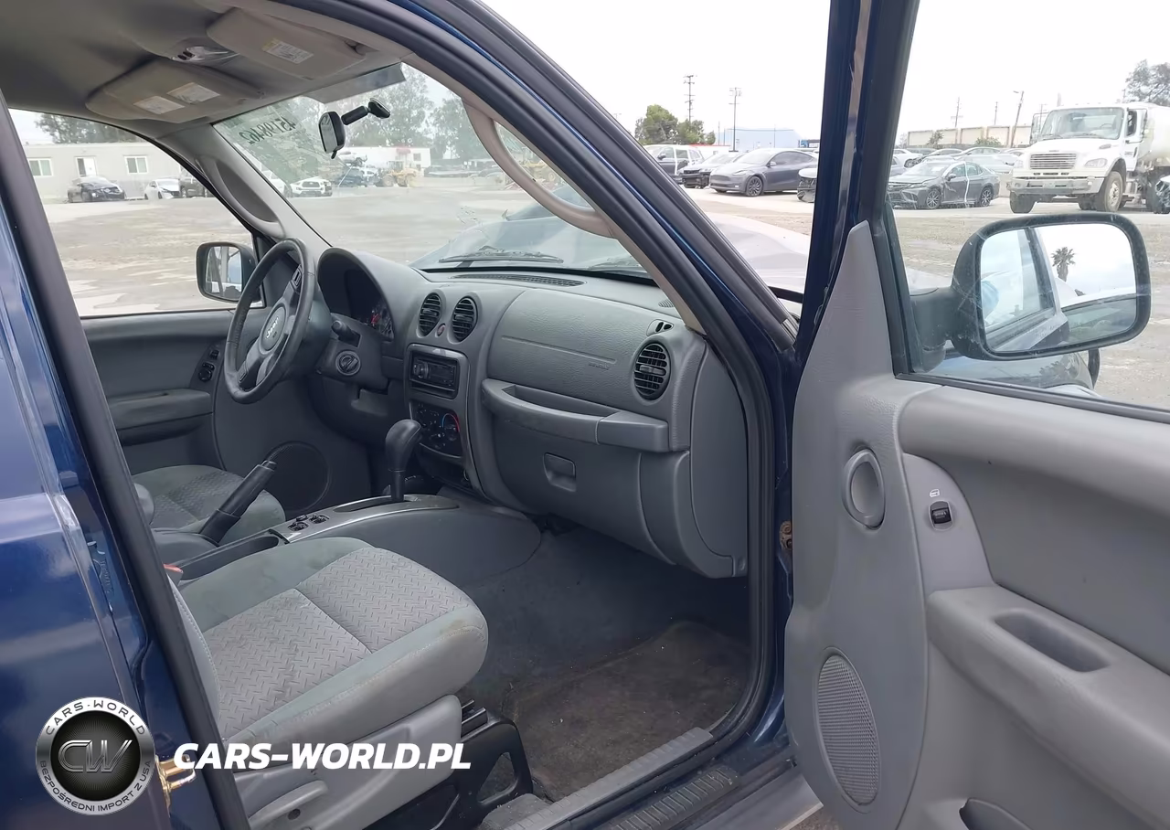 2006 Jeep Liberty Renegade VIN:1J4GL38K56W219145 - 5