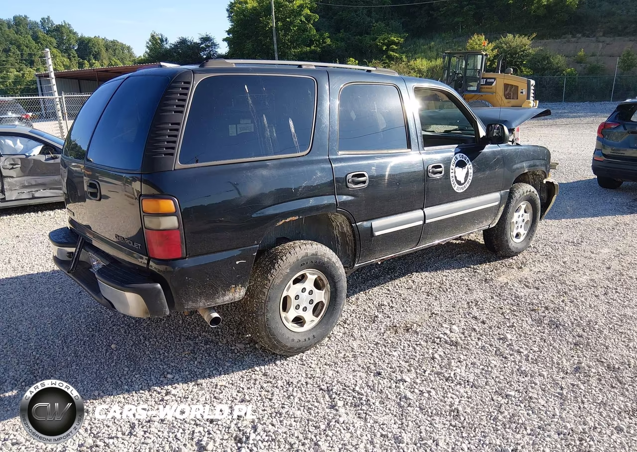 2004 Chevrolet Tahoe Ls VIN:1GNEK13V44R205794 - 4