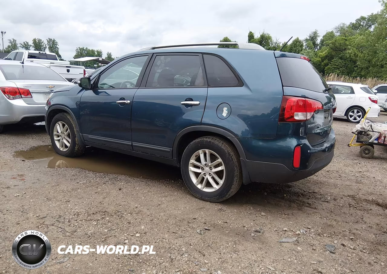 2015 Kia Sorento Lx VIN:5XYKT4A68FG580949 - 3