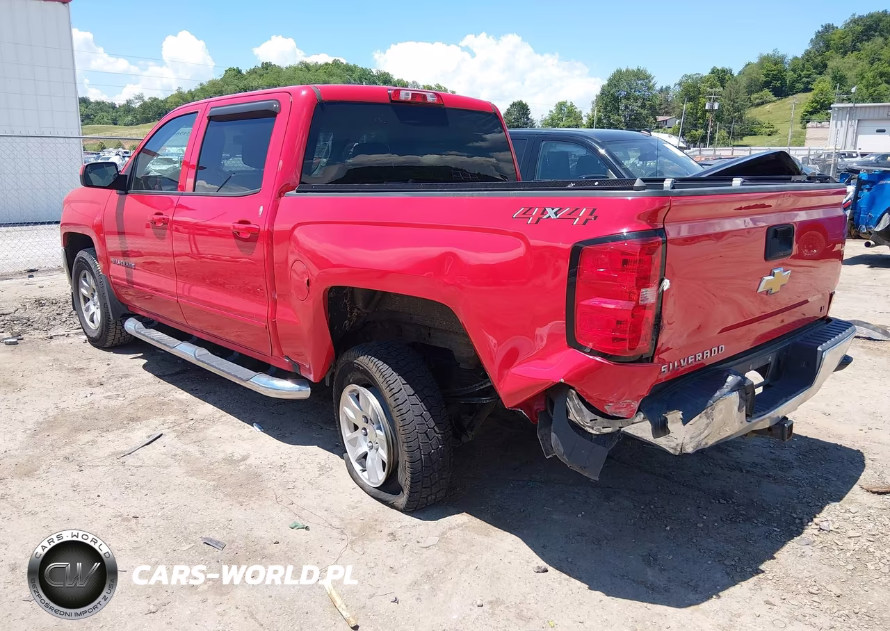 2018 Chevrolet Silverado 1500 1Lt VIN:3GCUKREC8JG626492 - 3