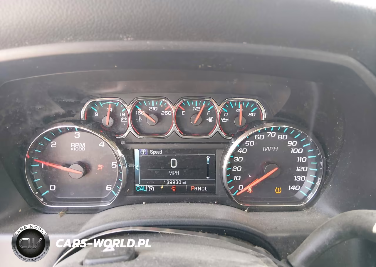 2018 Chevrolet Silverado 1500 1Lt VIN:3GCUKREC8JG626492 - 7