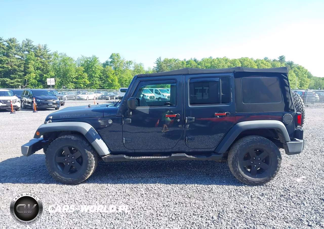 2017 Jeep Wrangler Unlimited Big Bear 4X4 VIN:1C4BJWDG2HL665718 - 14