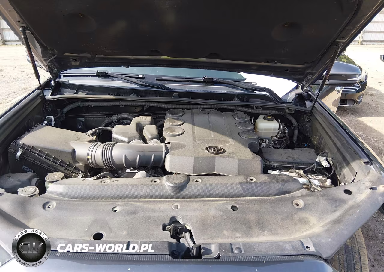 2018 Toyota 4Runner Limited VIN:JTEBU5JR6J5567773 - 10