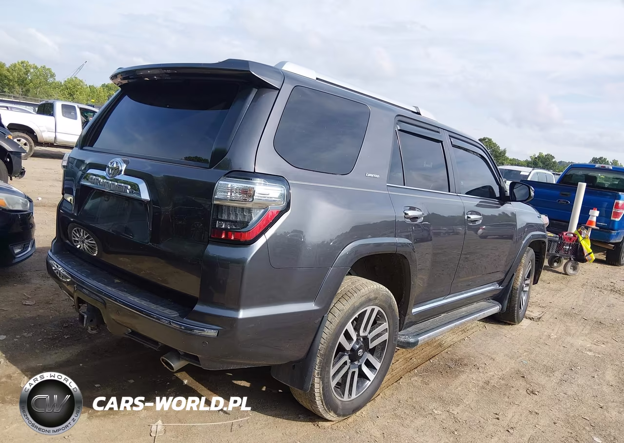 2018 Toyota 4Runner Limited VIN:JTEBU5JR6J5567773 - 4