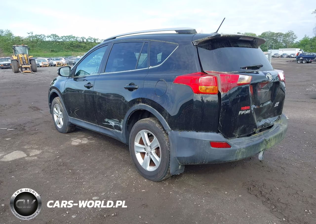 2013 Toyota Rav4 Xle VIN:2T3RFREV8DW091132 - 3