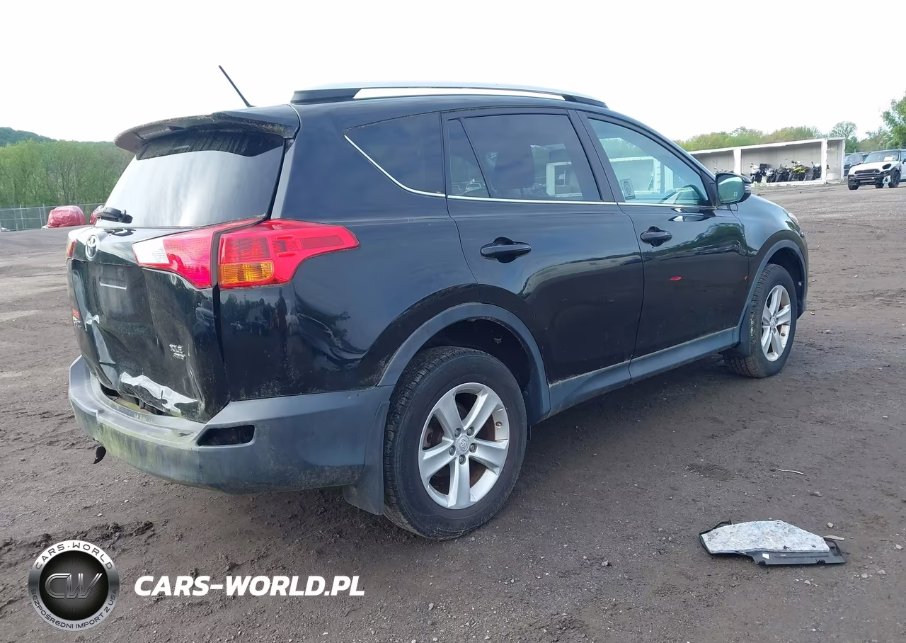 2013 Toyota Rav4 Xle VIN:2T3RFREV8DW091132 - 4
