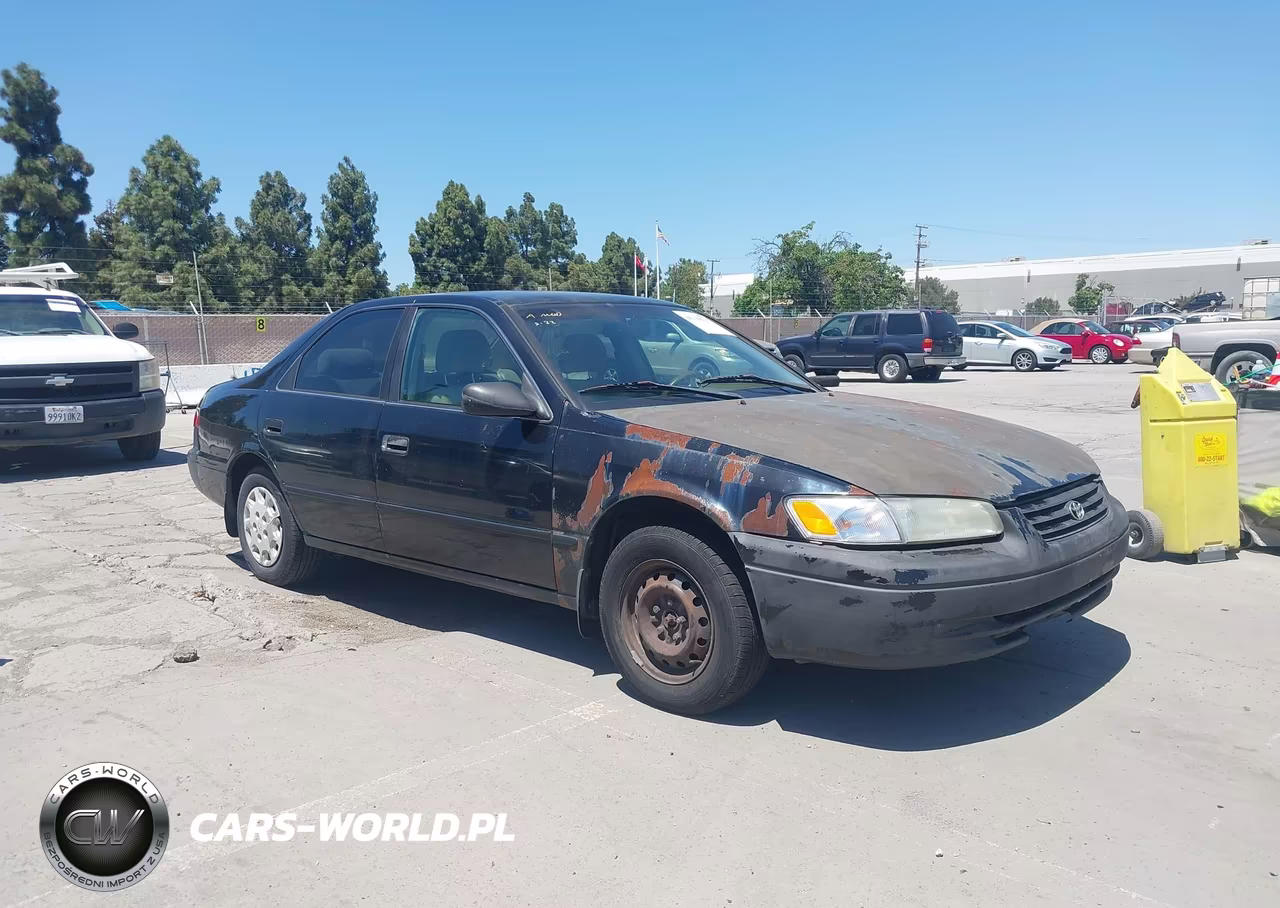 1999 Toyota Camry Ce