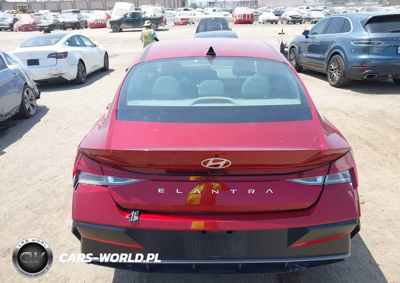 2025 Hyundai Elantra Sel Convenience VIN:KMHLS4DG1SU855366 - 17