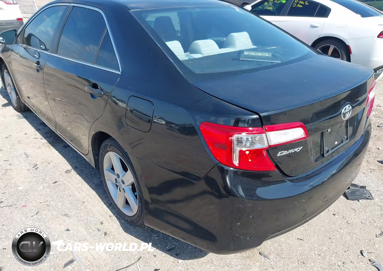 2012 Toyota Camry Le VIN:4T4BF1FK4CR253925 - 13