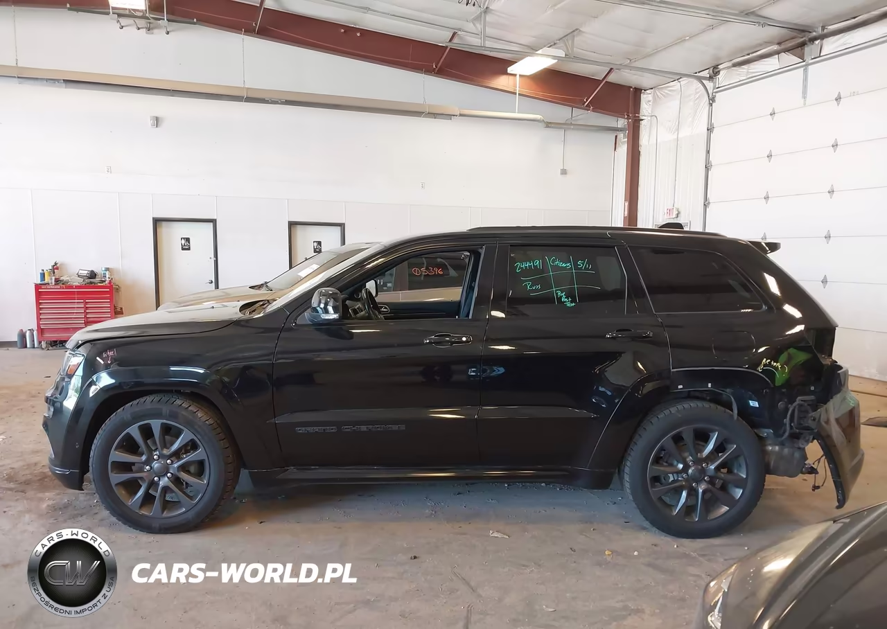 2018 Jeep Grand Cherokee High Altitude 4X4 VIN:1C4RJFCG0JC374866 - 14