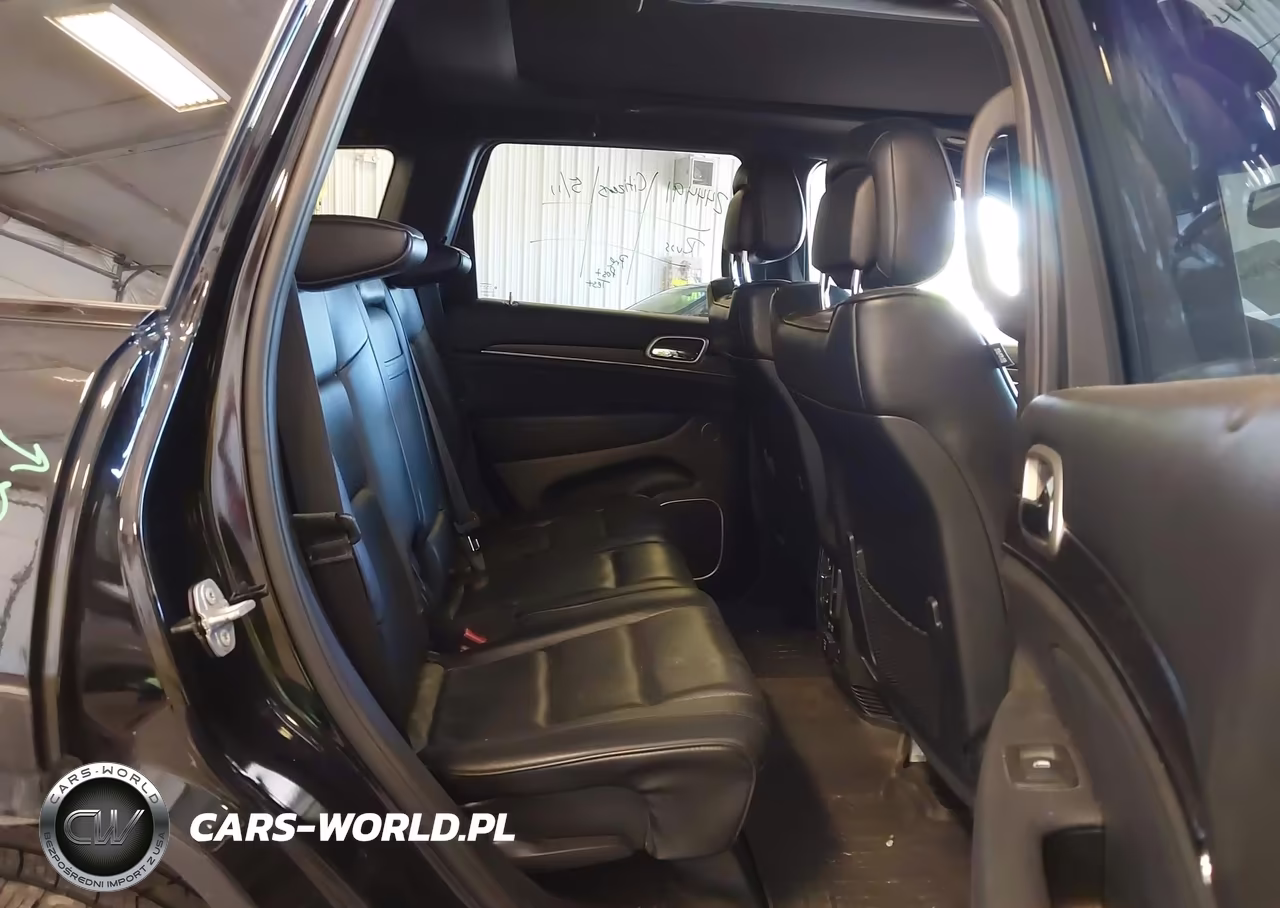 2018 Jeep Grand Cherokee High Altitude 4X4 VIN:1C4RJFCG0JC374866 - 8