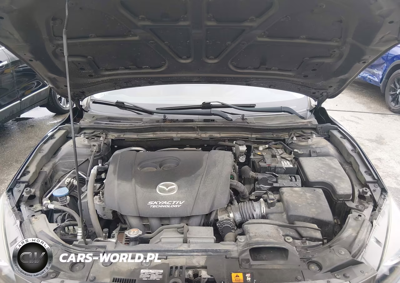 2018 Mazda Mazda3 Sport VIN:3MZBN1U79JM185247 - 10