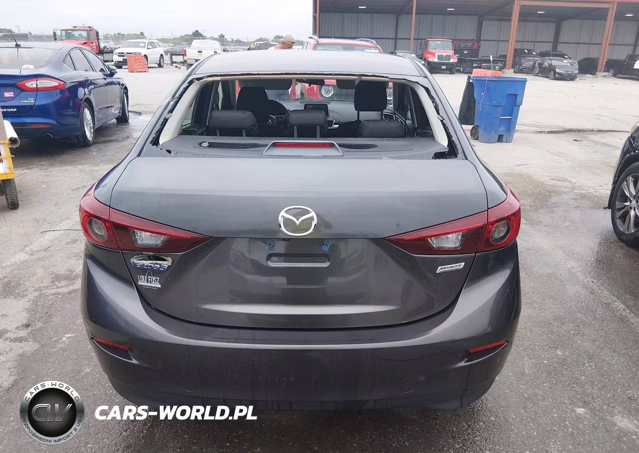 2018 Mazda Mazda3 Sport VIN:3MZBN1U79JM185247 - 16