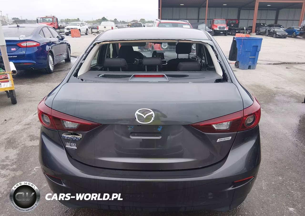 2018 Mazda Mazda3 Sport VIN:3MZBN1U79JM185247 - 6