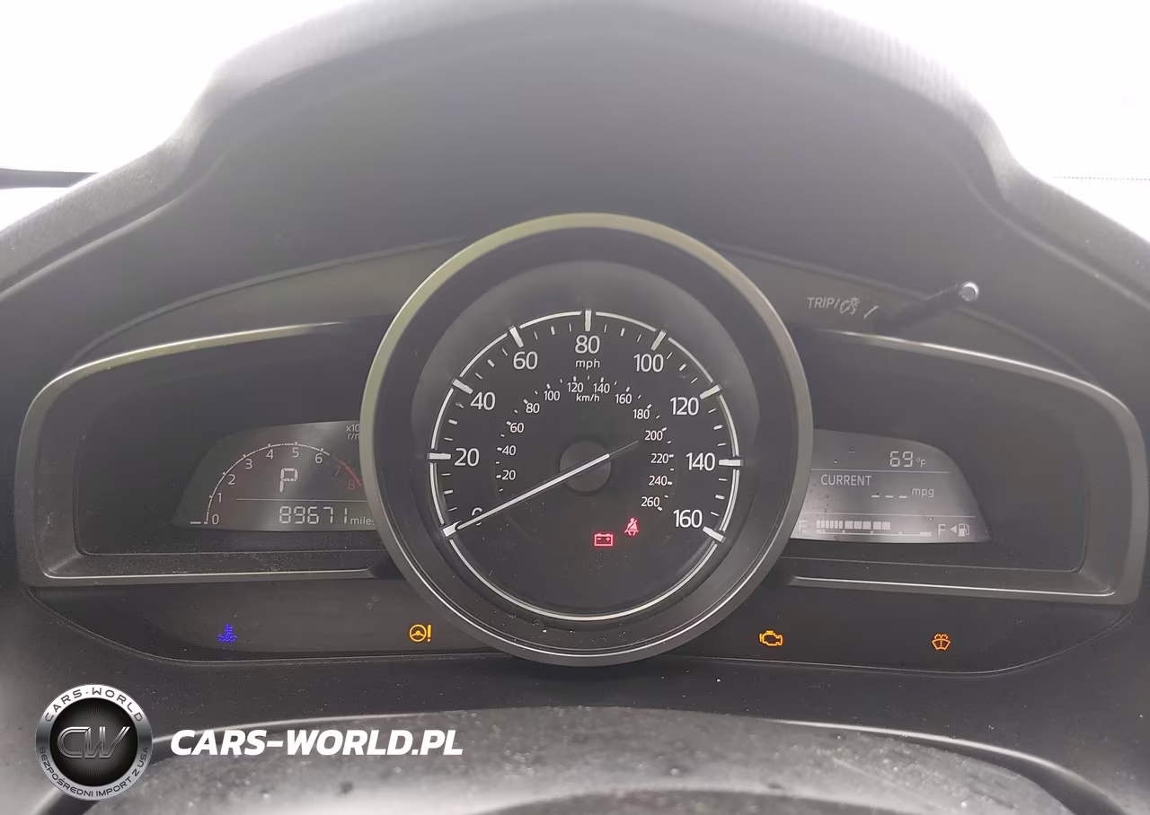 2018 Mazda Mazda3 Sport VIN:3MZBN1U79JM185247 - 7