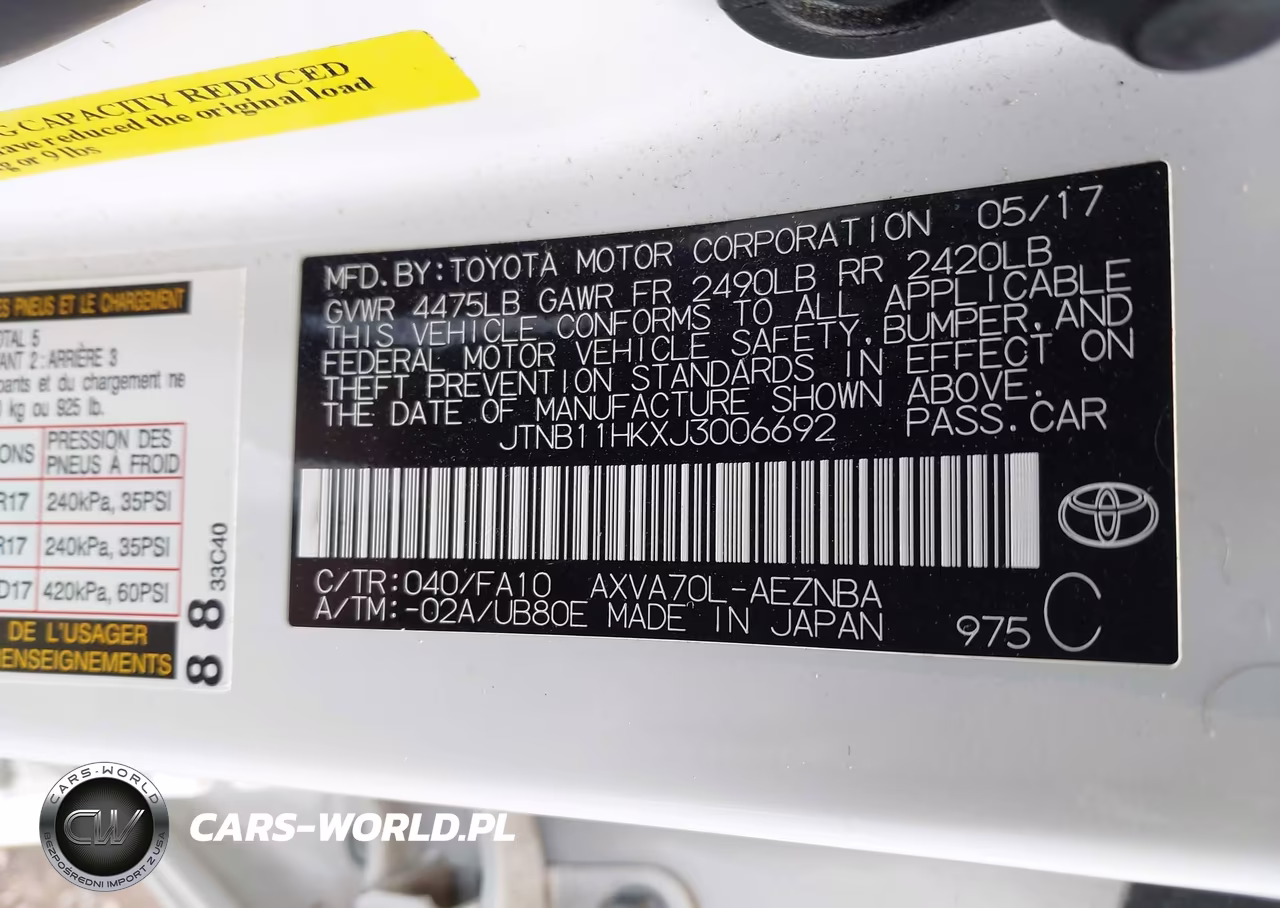 2018 Toyota Camry Le VIN:JTNB11HKXJ3006692 - 9