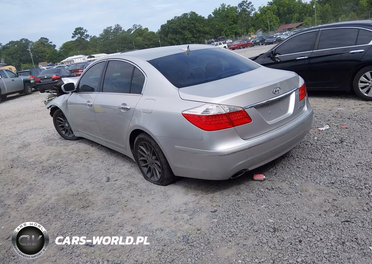 2011 Hyundai Genesis 3.8 VIN:KMHGC4DE7BU137088 - 3