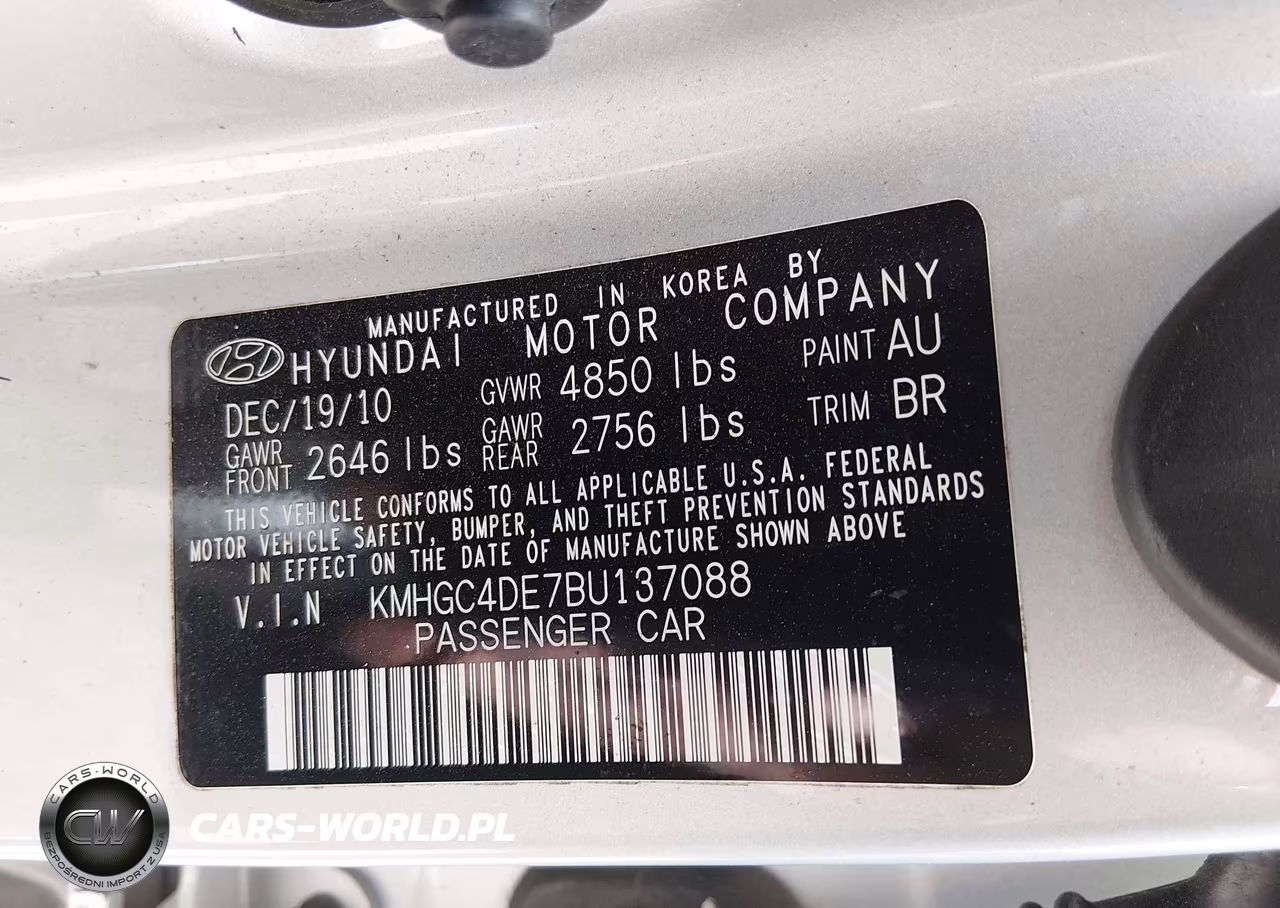 2011 Hyundai Genesis 3.8 VIN:KMHGC4DE7BU137088 - 9