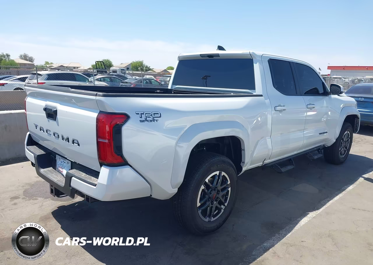 2026 Toyota Tacoma Trd Sport VIN:3TYLB5FNXTT034878 - 4