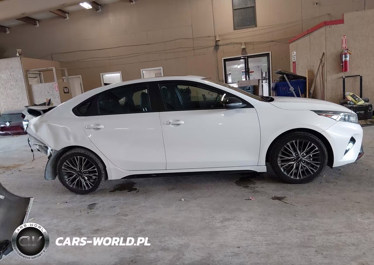2023 Kia Forte Gt-Line VIN:3KPF54AD5PE524654 - 14