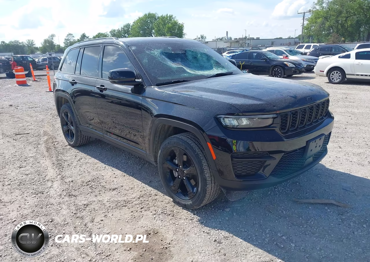 2024 Jeep Grand Cherokee Altitude 4X4 – zdjęcie 1 z 16