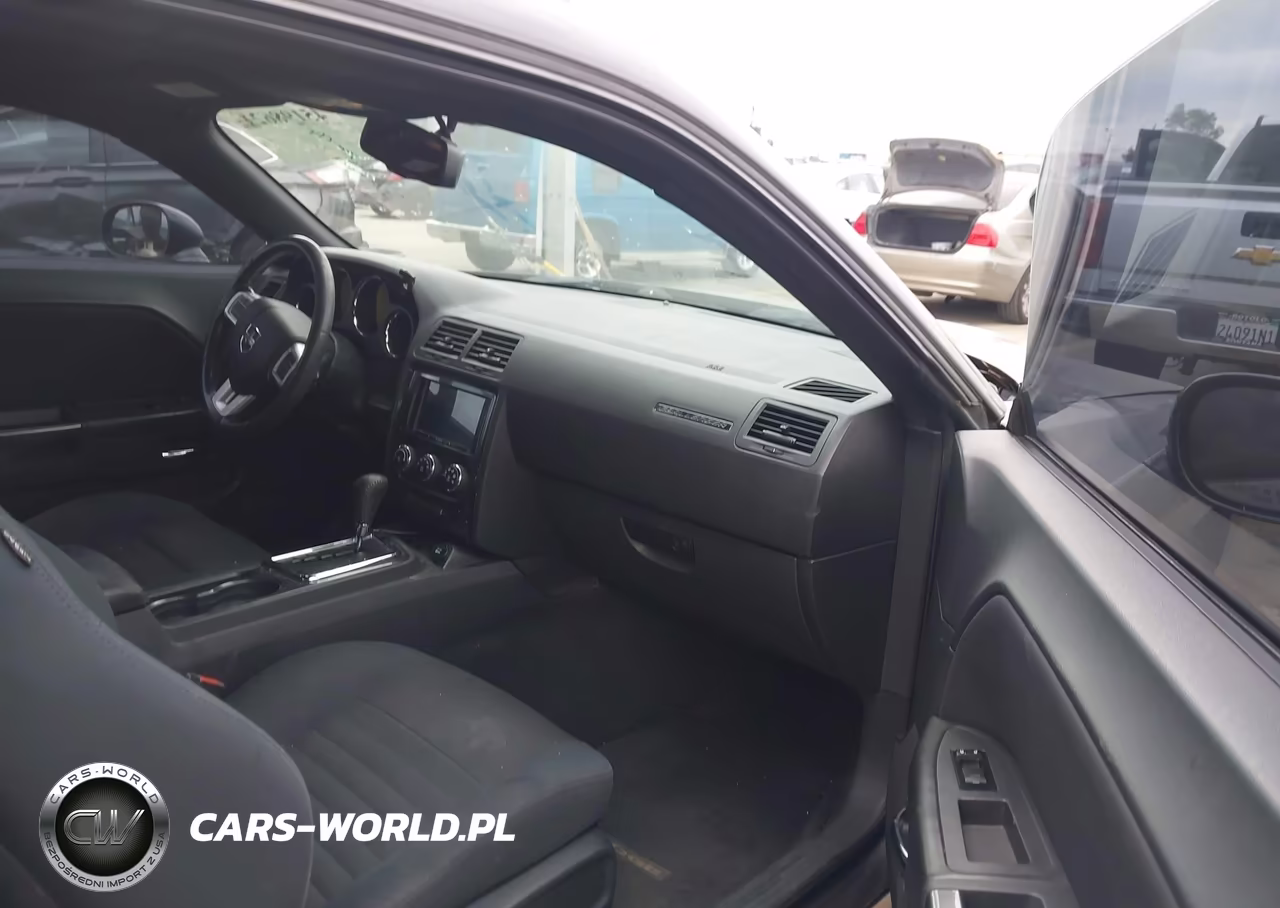 2013 Dodge Challenger Sxt VIN:2C3CDYAG3DH511929 - 5