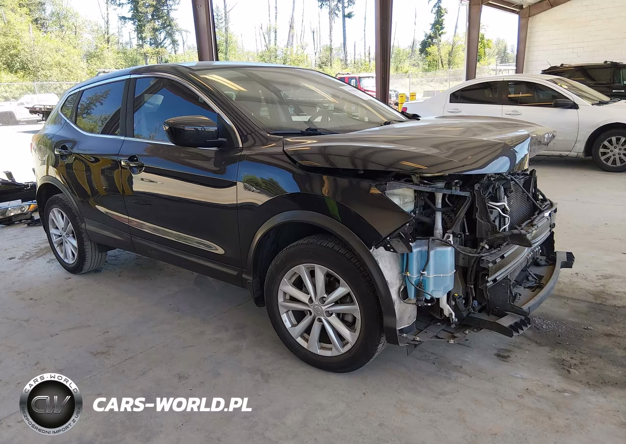 2017 Nissan Rogue Sport S