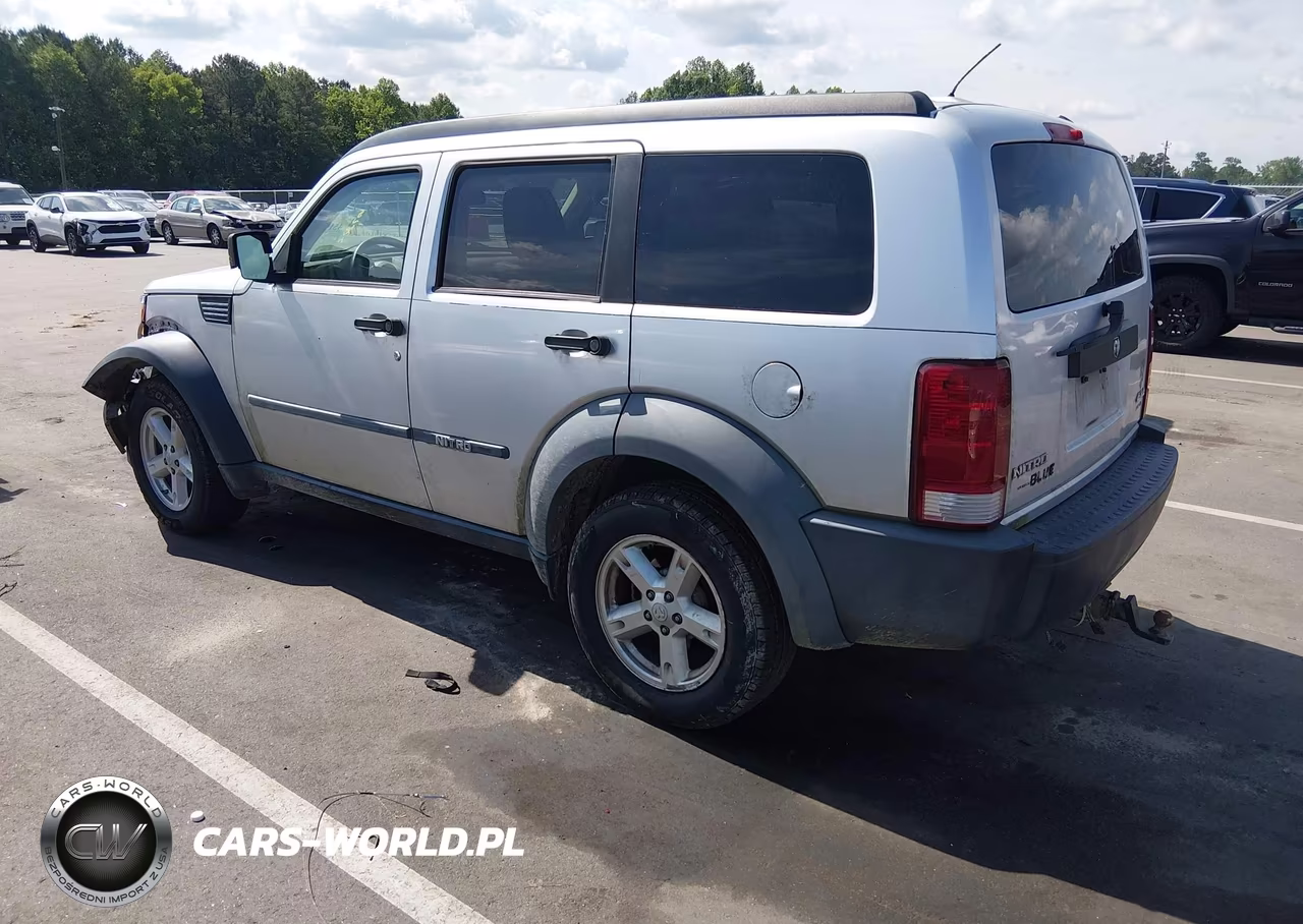 2007 Dodge Nitro Sxt VIN:1D8GU28K47W588711 - 3