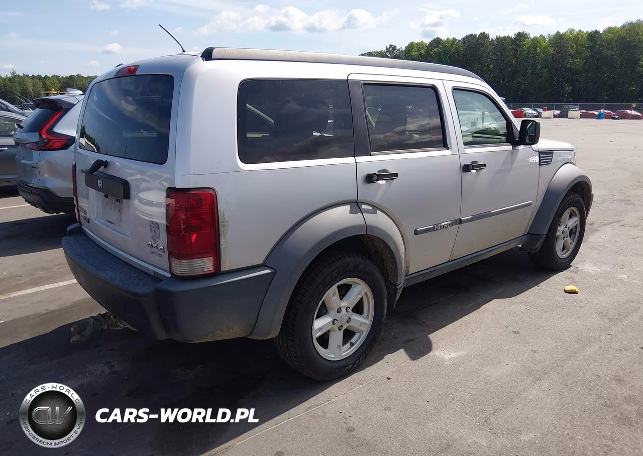 2007 Dodge Nitro Sxt VIN:1D8GU28K47W588711 - 4