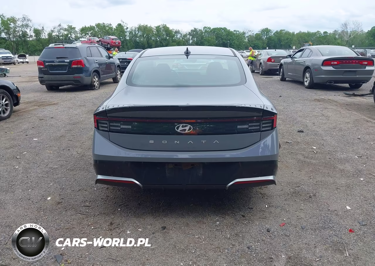 2024 Hyundai Sonata Sel VIN:KMHL64JAXRA423214 - 16