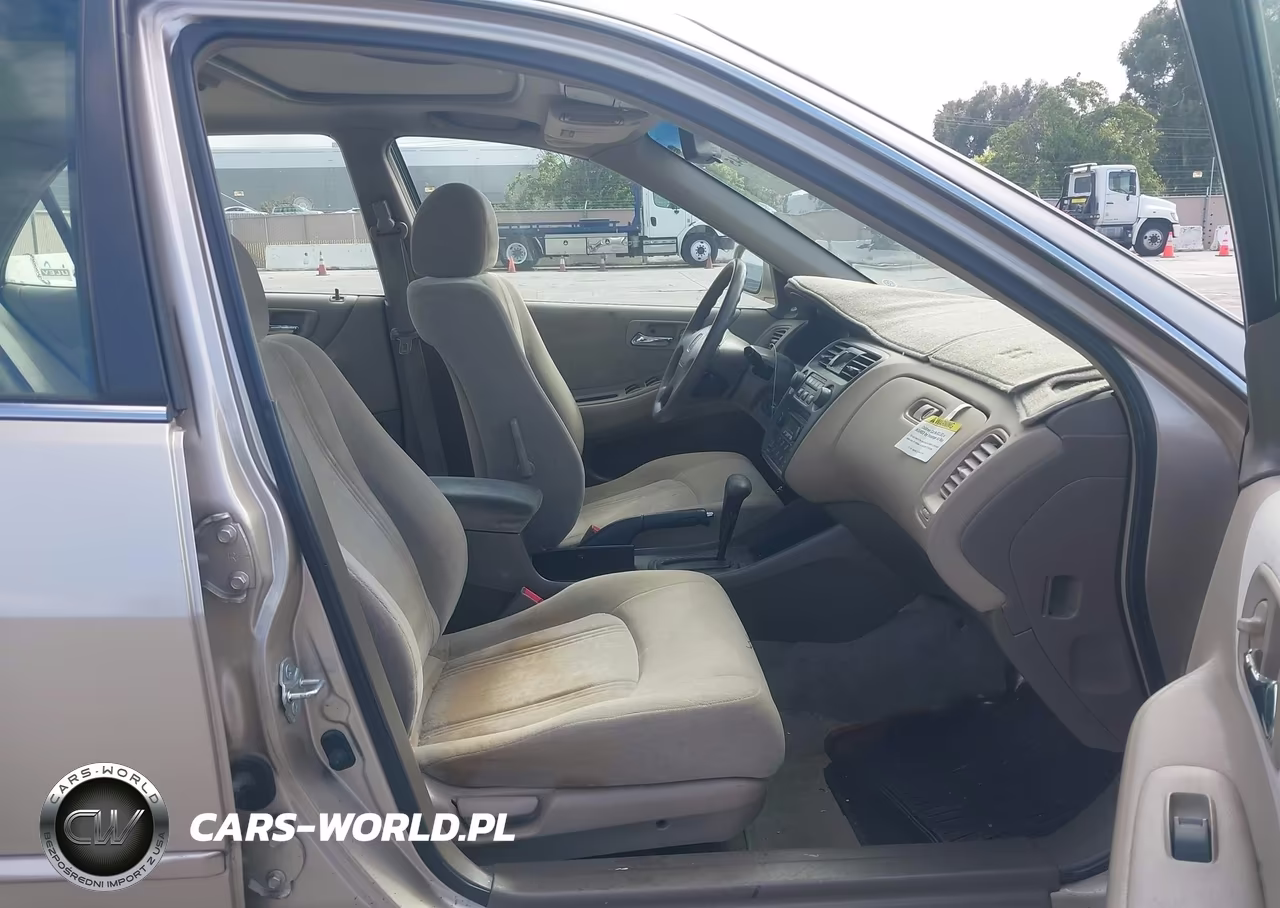 2000 Honda Accord 2.3 Ex VIN:JHMCG6679YC030073 - 5