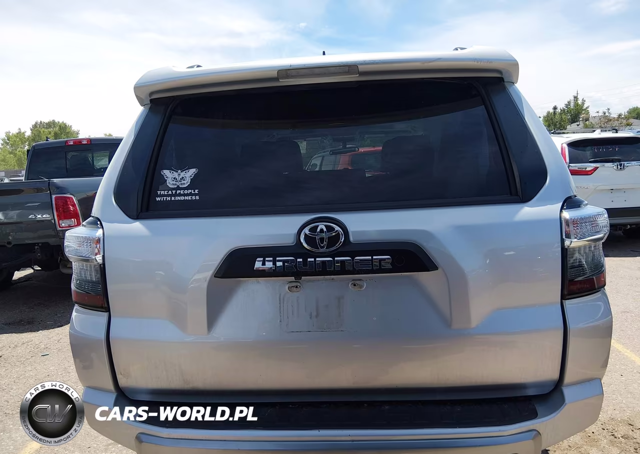 2019 Toyota 4Runner Trd Off Road Premium VIN:JTEBU5JR4K5647266 - 16