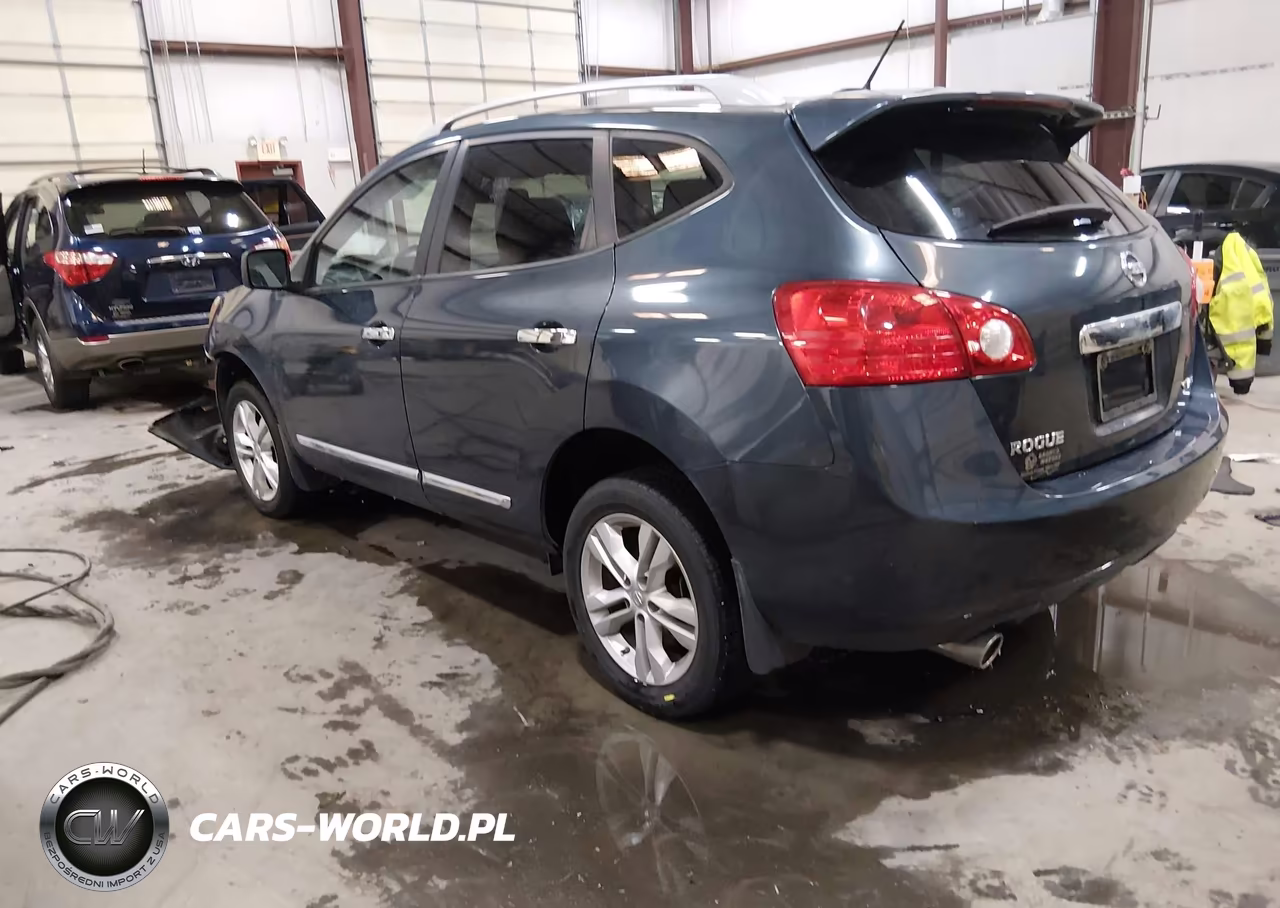 2013 Nissan Rogue Sv VIN:JN8AS5MVXDW133745 - 3